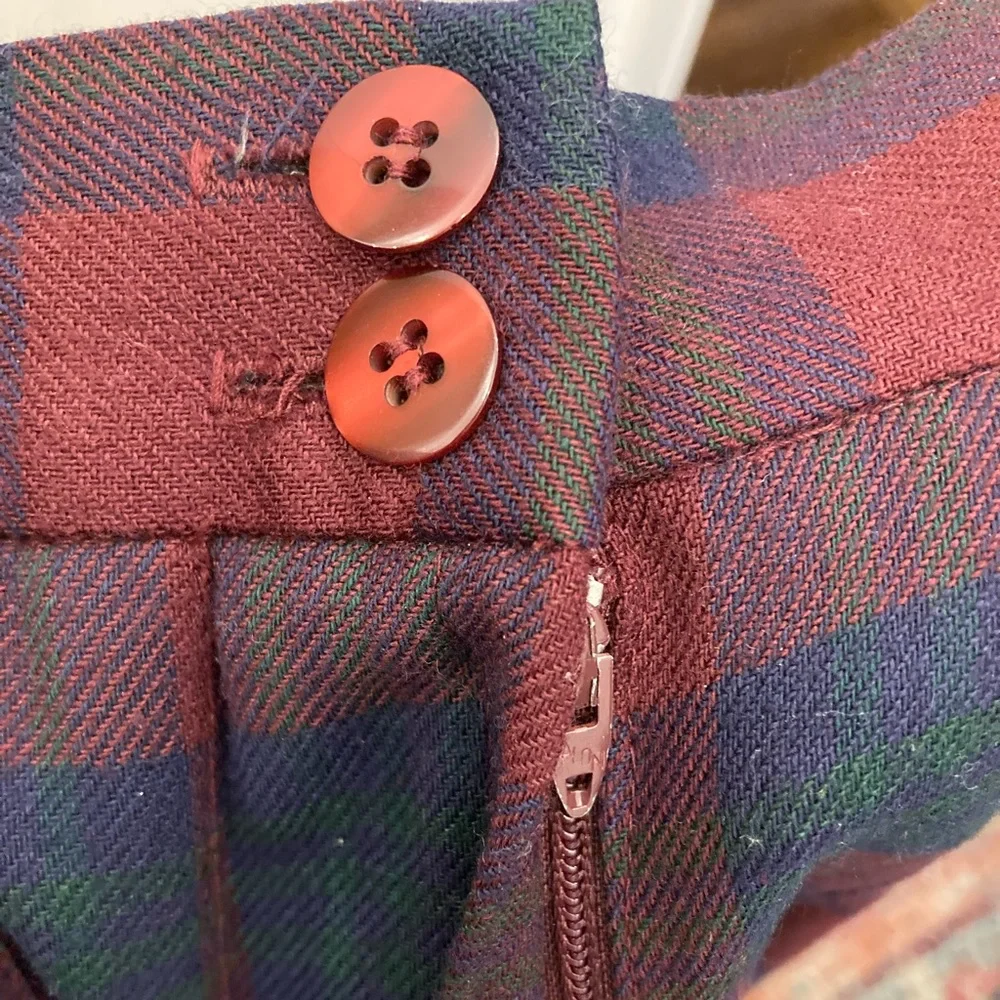 1980s Vintage Indie Grunge LL Bean Pleated Plaid Skirt - Picture 3 of 4